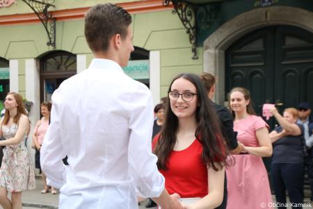 Po dveh letih Kamnik danes v znamenju maturantske četvorke (58)